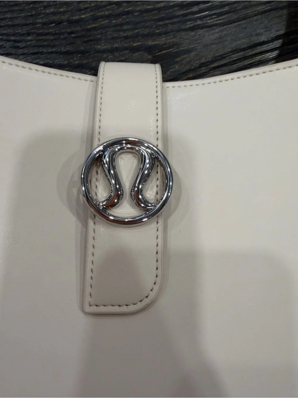 Lululemon Leather Alternative Shoulder Bag 8L Cream White new
